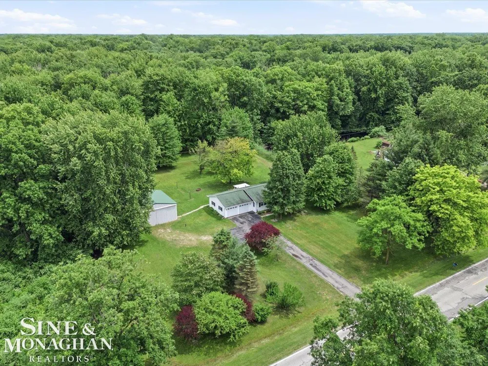 9211 Folkert Road Clay Township, MI 48001