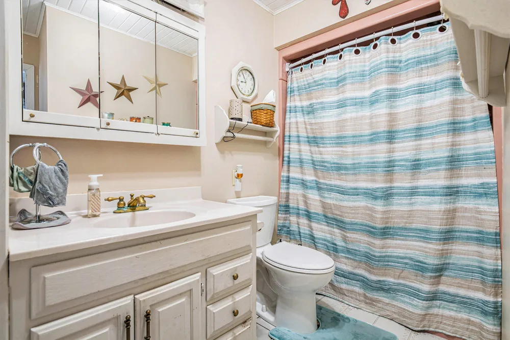 29726 E Fawn River Road Fawn River Township, MI 49091