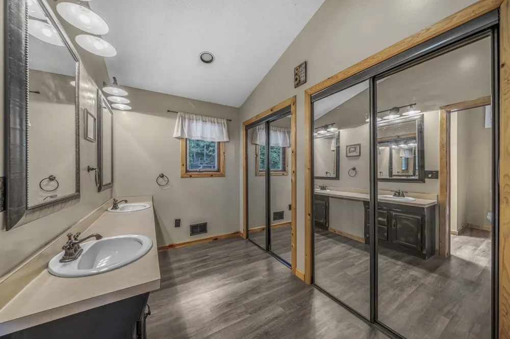 804 Arbutus Drive Clam Lake Township, MI 49601