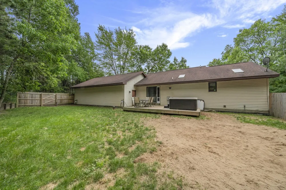 804 Arbutus Drive Clam Lake Township, MI 49601