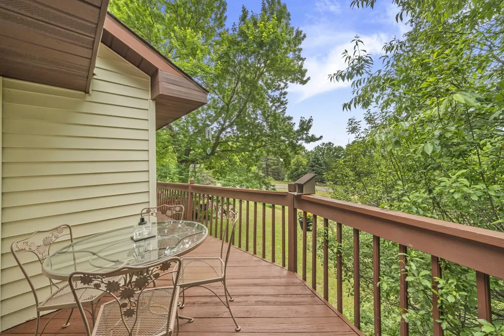 804 Arbutus Drive Clam Lake Township, MI 49601