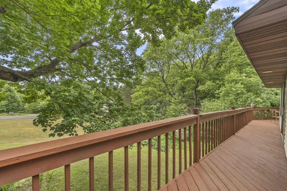 804 Arbutus Drive Clam Lake Township, MI 49601