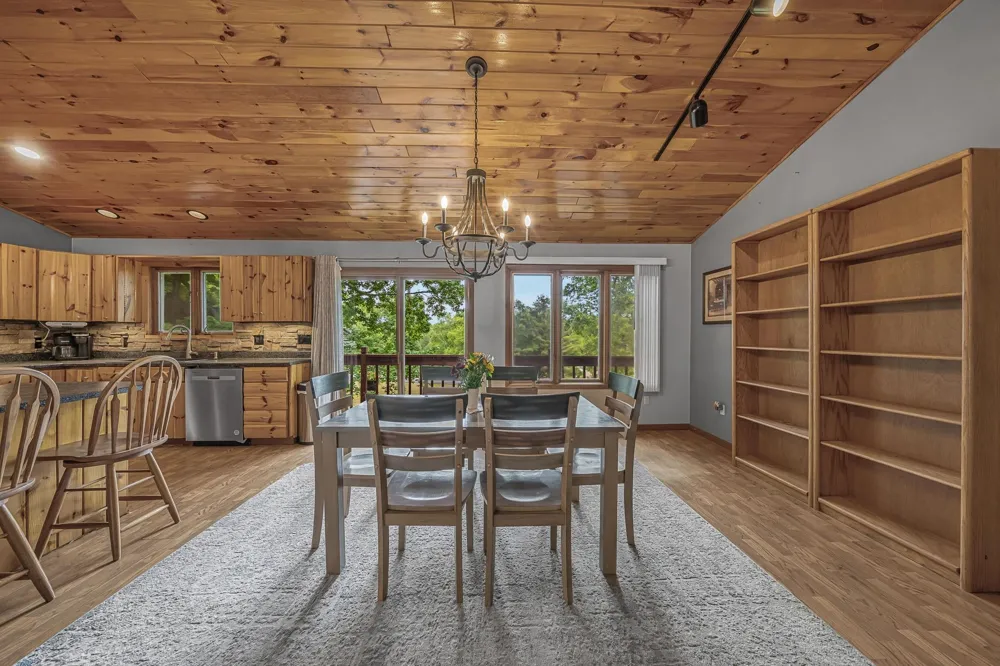 804 Arbutus Drive Clam Lake Township, MI 49601