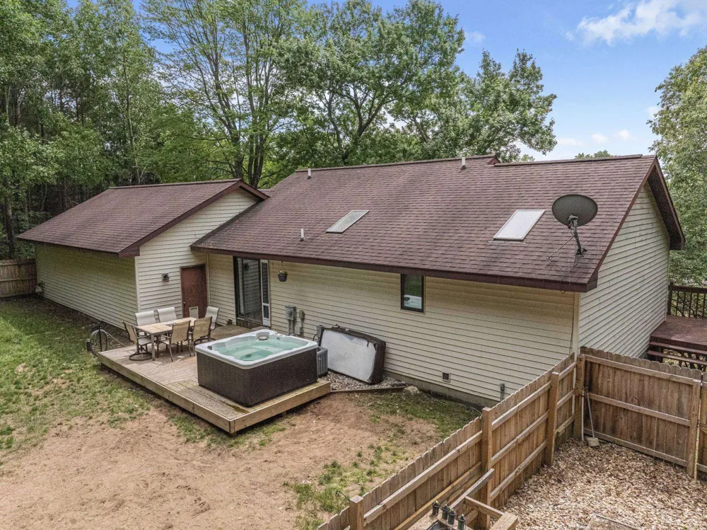 804 Arbutus Drive Clam Lake Township, MI 49601