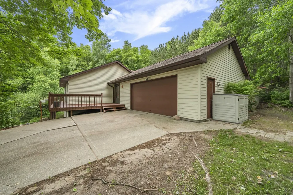 804 Arbutus Drive Clam Lake Township, MI 49601