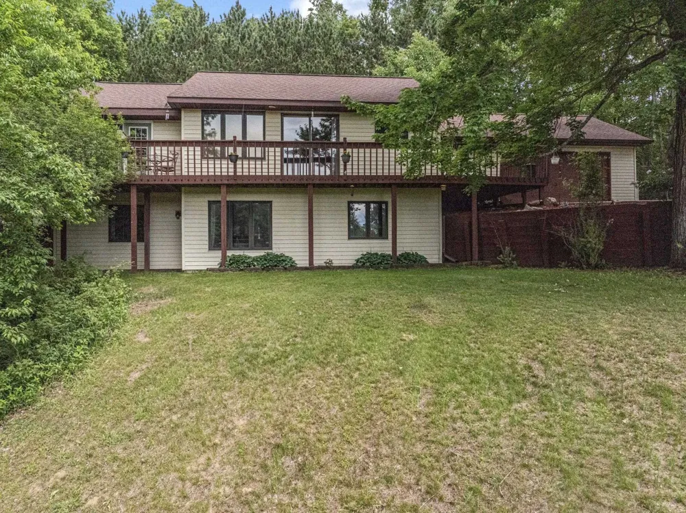 804 Arbutus Drive Clam Lake Township, MI 49601