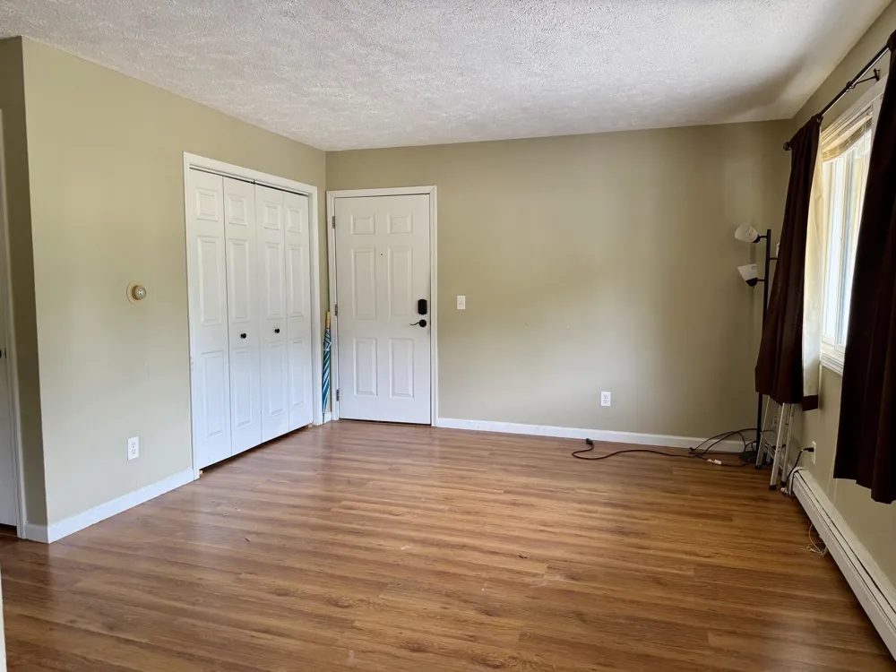 3800 Vale Drive East Bay Township, MI 49686