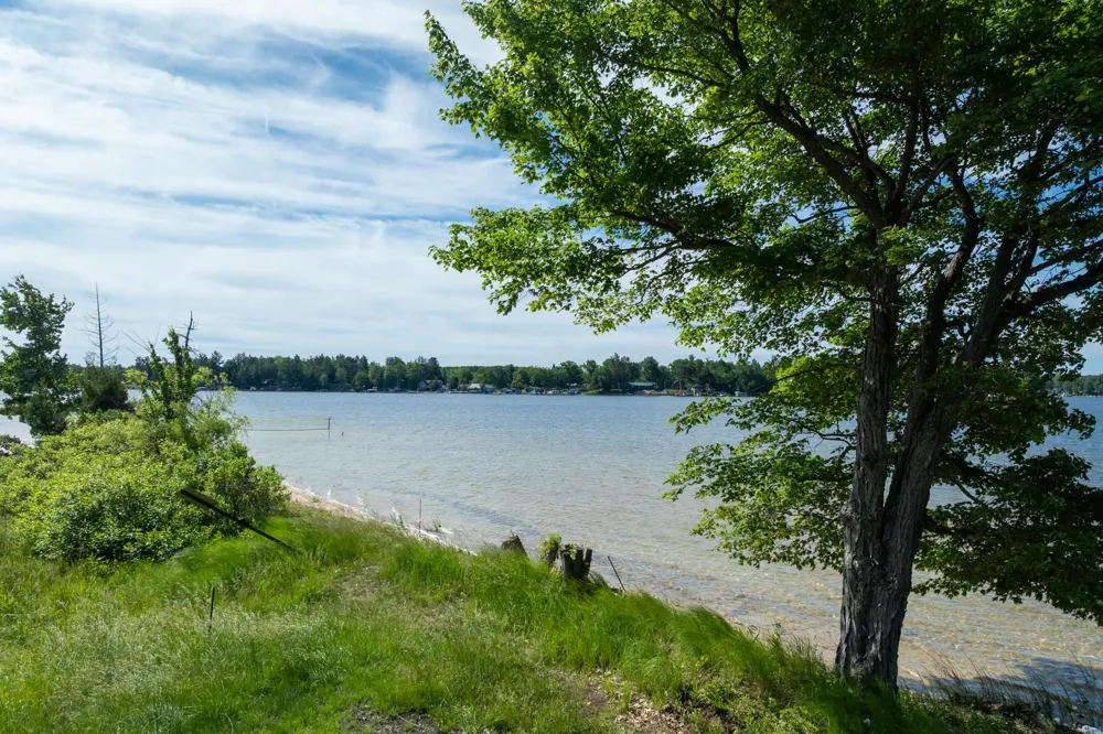 11167 Shore Drive Garfield Township, MI 48632