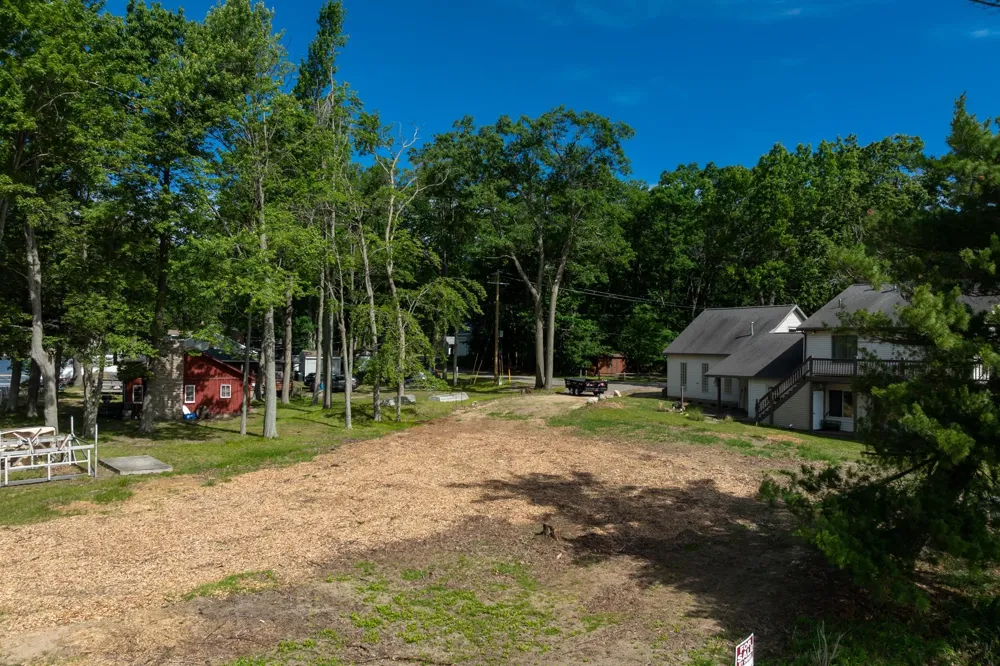 11167 Shore Drive Garfield Township, MI 48632
