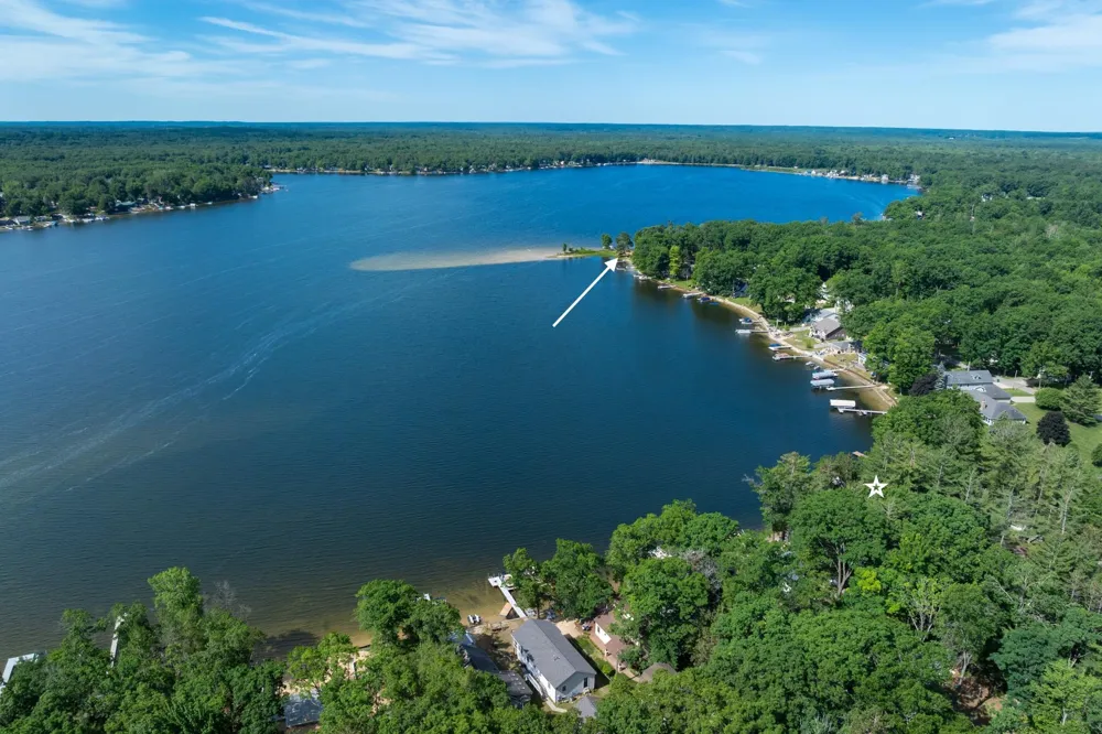 11167 Shore Drive Garfield Township, MI 48632
