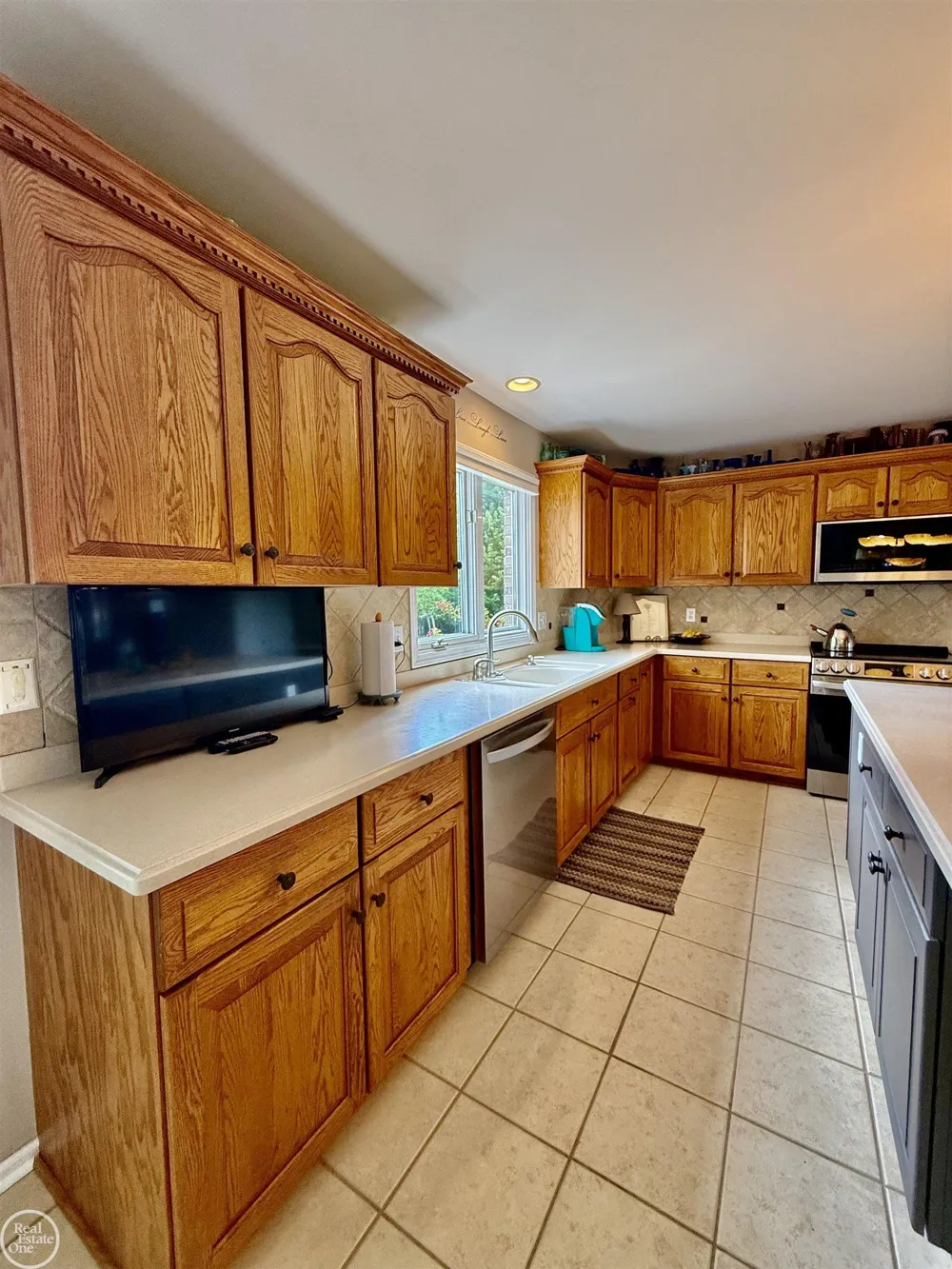 54828 Danielle Street New Baltimore City, MI 48047