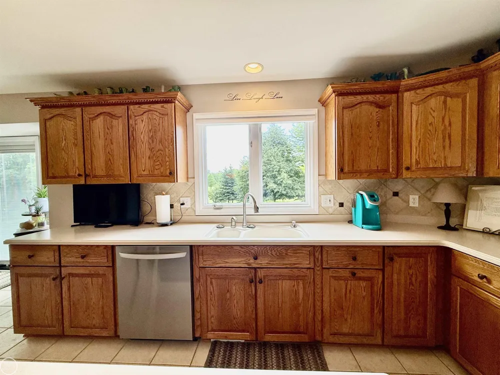 54828 Danielle Street New Baltimore City, MI 48047