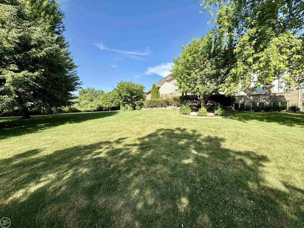 54828 Danielle Street New Baltimore City, MI 48047