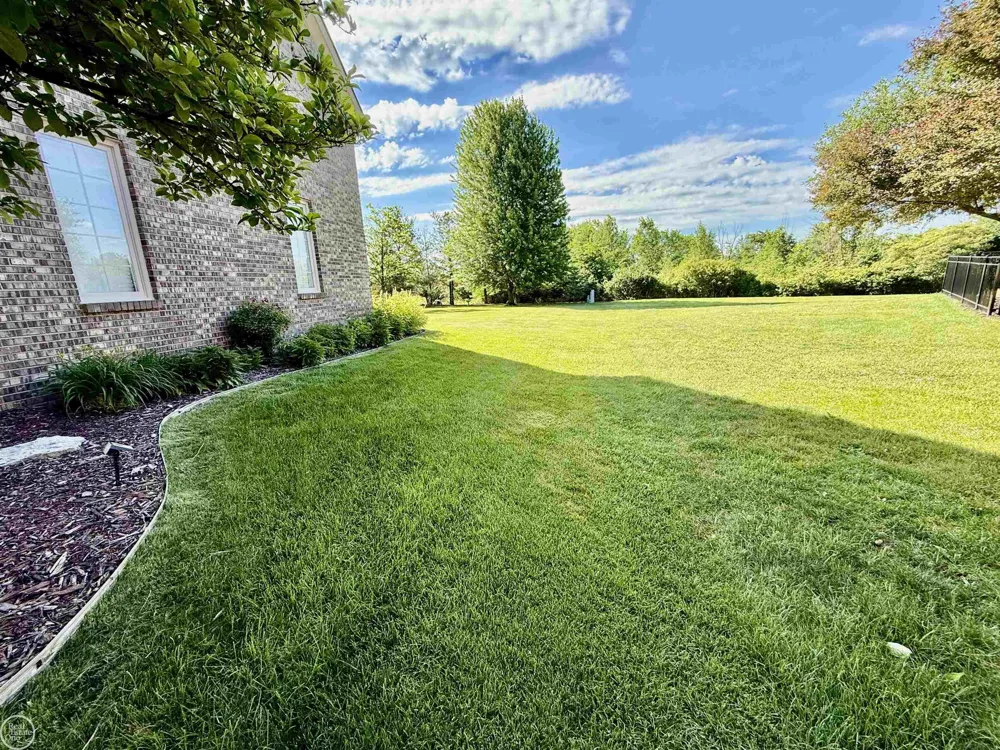 54828 Danielle Street New Baltimore City, MI 48047