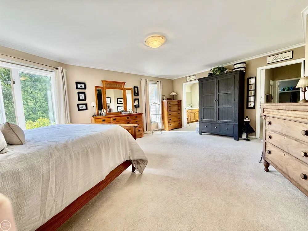 54828 Danielle Street New Baltimore City, MI 48047