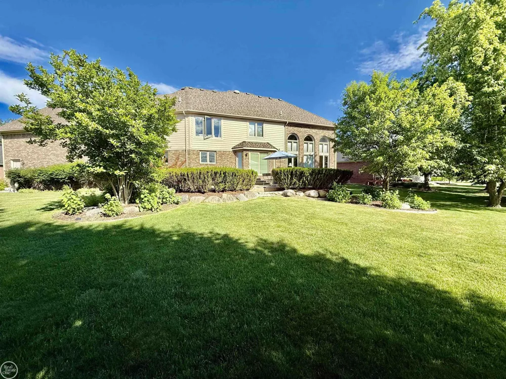 54828 Danielle Street New Baltimore City, MI 48047