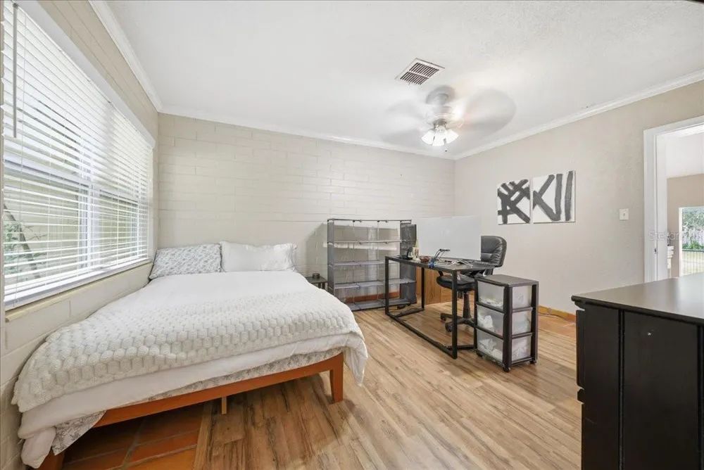 8095 ROSE AVENUE Orlando, FL 32810