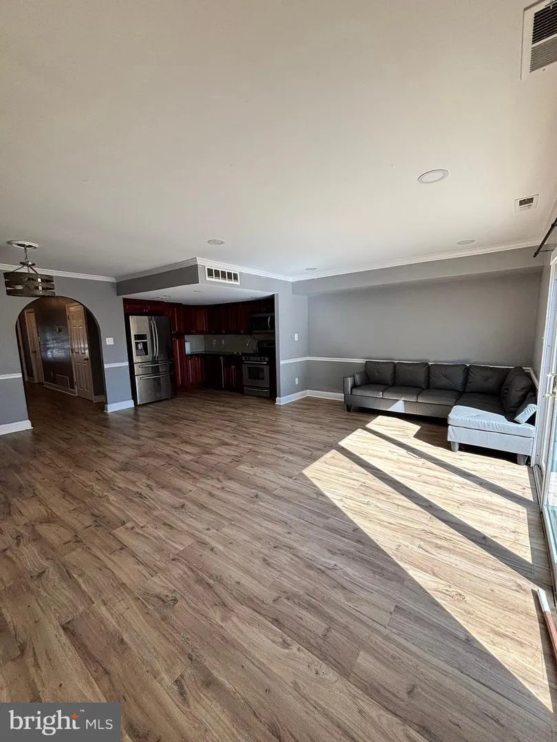 4451 ERNIE DAVIS CIRCLE Philadelphia, PA 19154