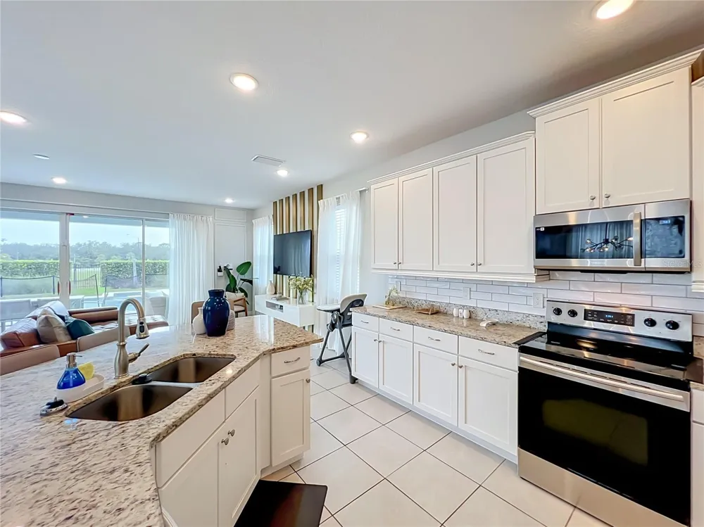 272 SOUTHFIELD STREET Kissimmee, FL 34747