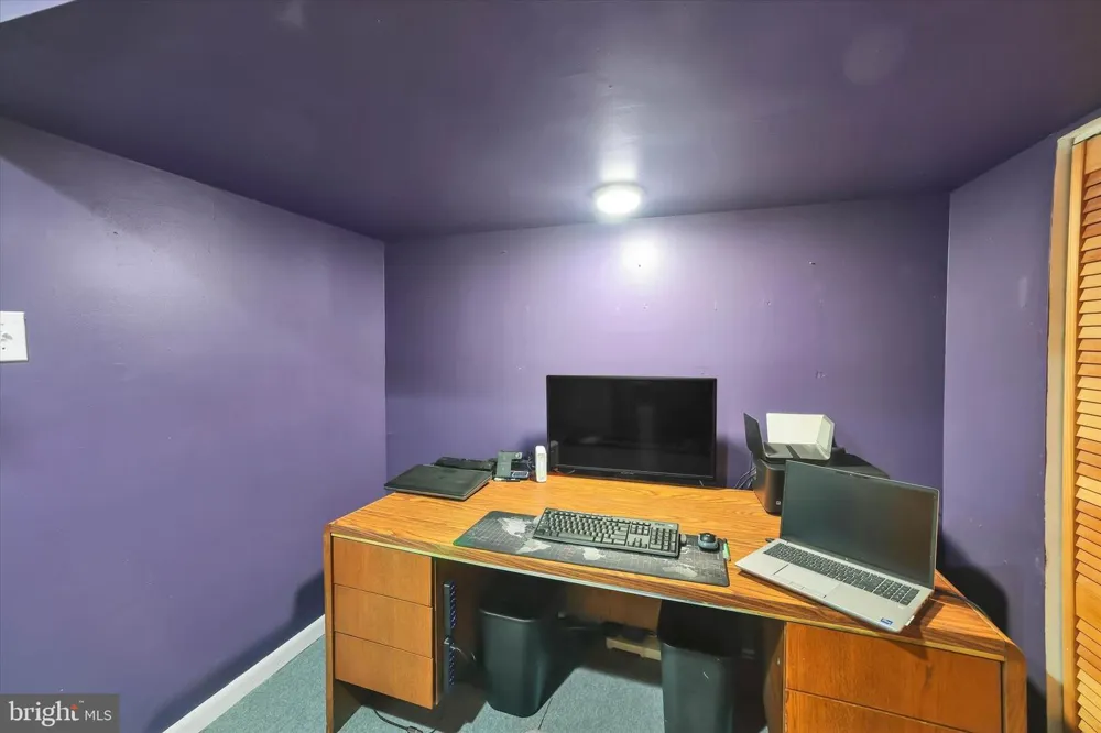 4 CREEKDALE DRIVE Delran, NJ 08075