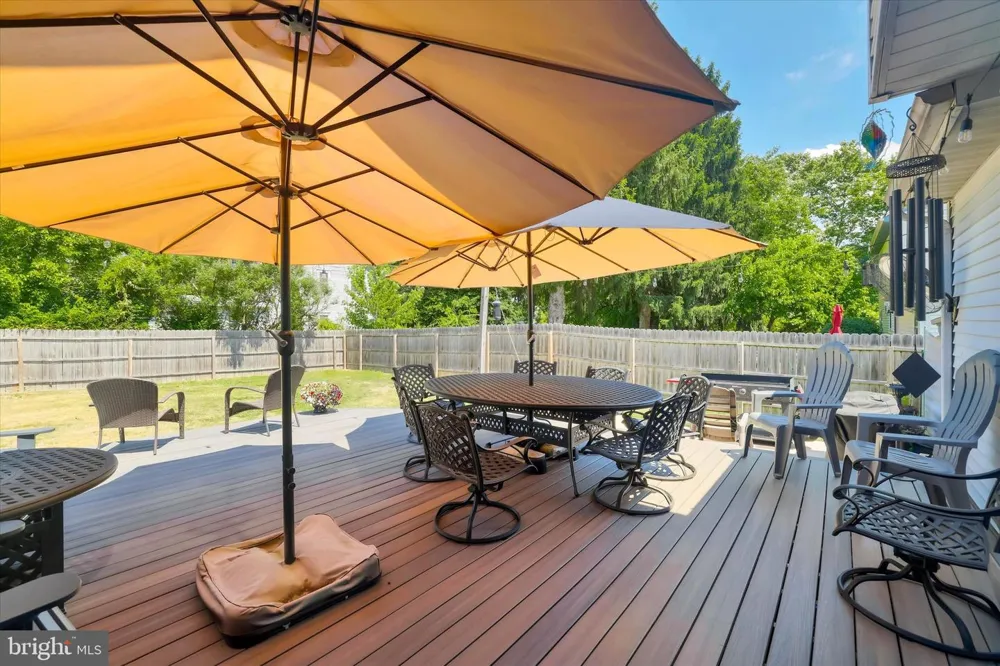 4 CREEKDALE DRIVE Delran, NJ 08075