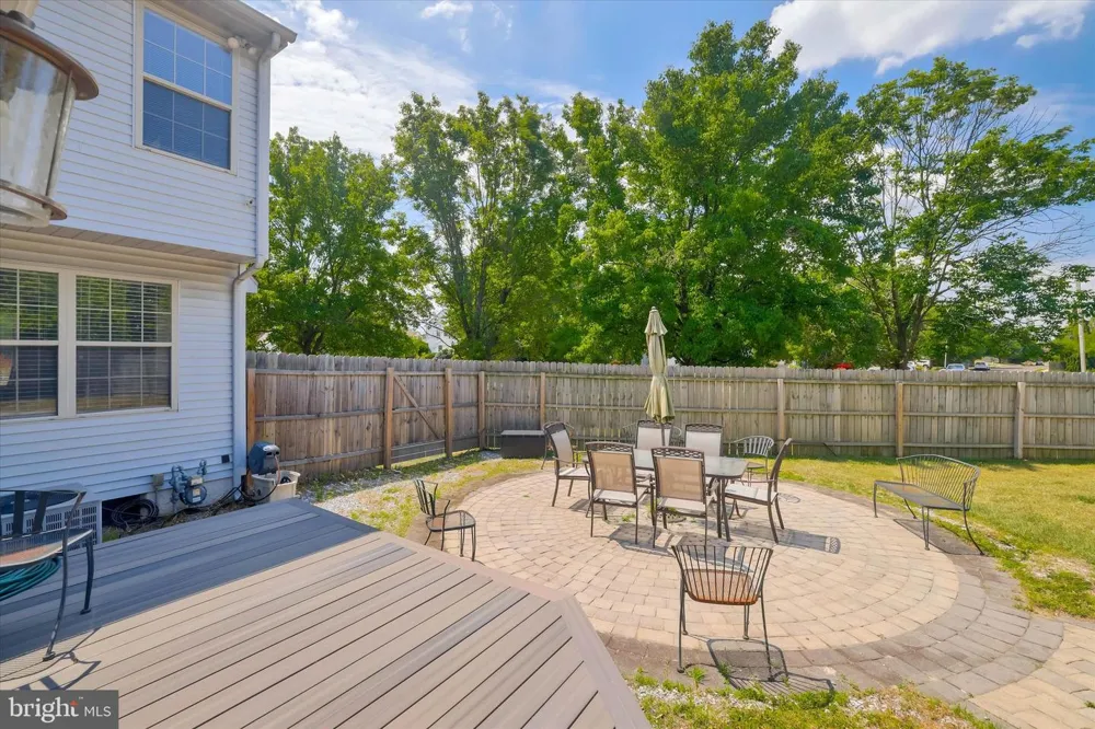 4 CREEKDALE DRIVE Delran, NJ 08075
