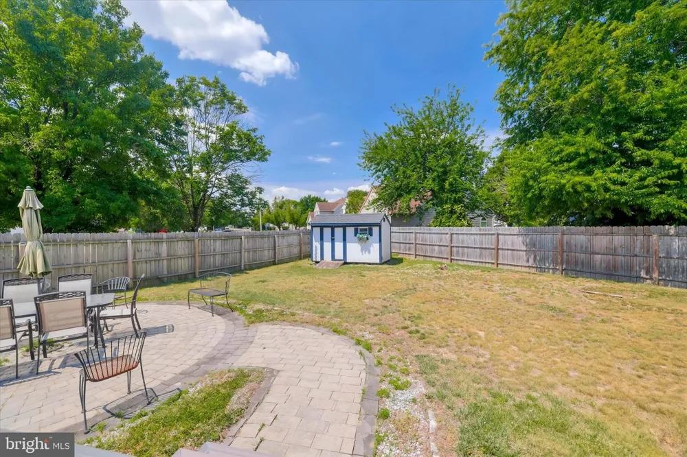 4 CREEKDALE DRIVE Delran, NJ 08075