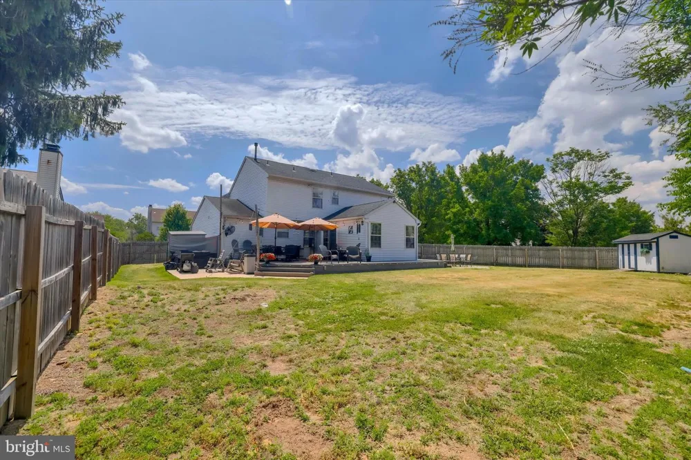4 CREEKDALE DRIVE Delran, NJ 08075