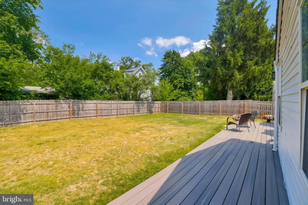 4 CREEKDALE DRIVE Delran, NJ 08075