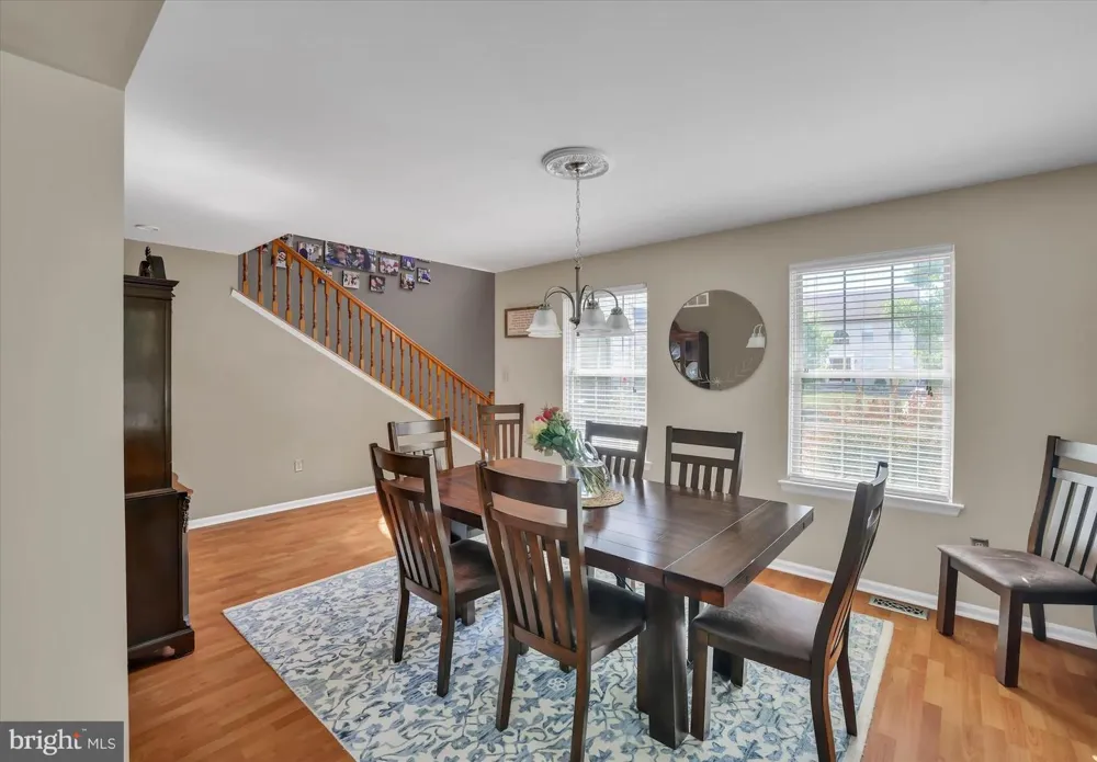 4 CREEKDALE DRIVE Delran, NJ 08075