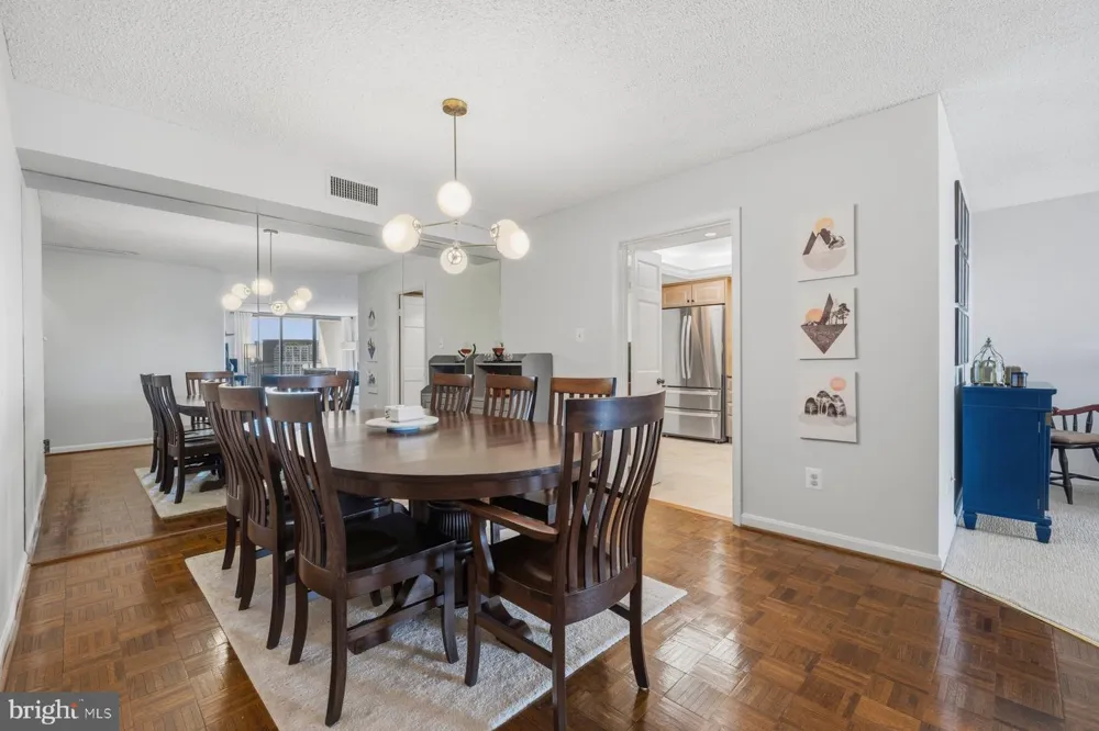 1101 S ARLINGTON RIDGE ROAD #1109 Arlington, VA 22202