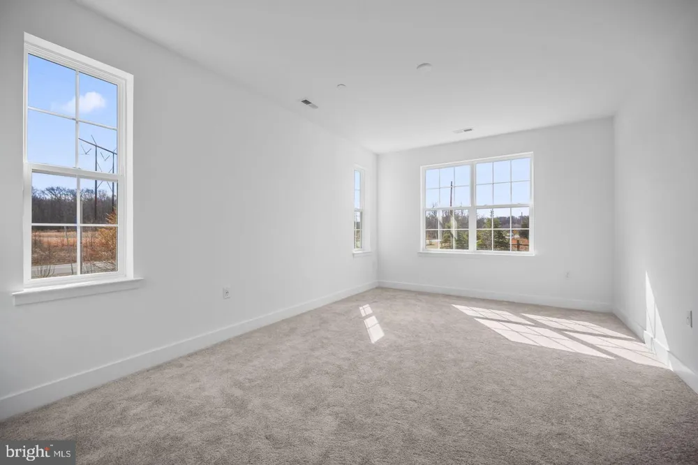 29305 RADFORD COURT Monroe Township, NJ 08831