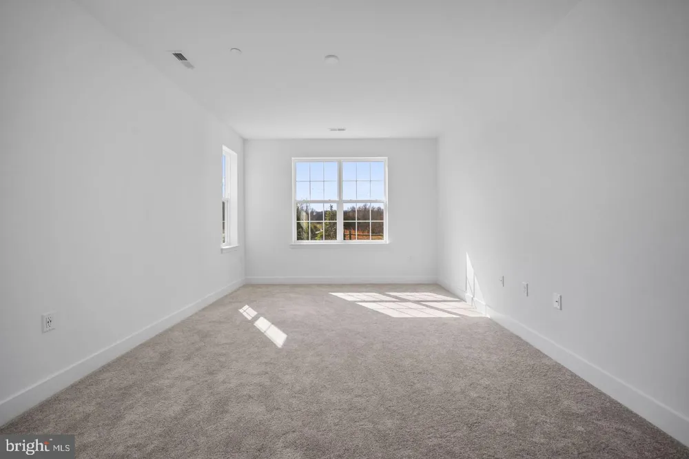 29305 RADFORD COURT Monroe Township, NJ 08831