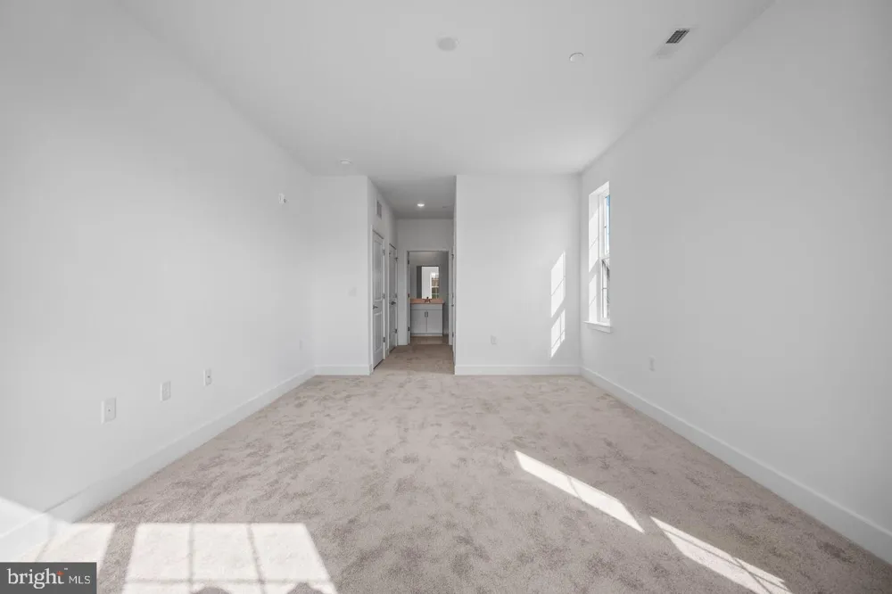 29305 RADFORD COURT Monroe Township, NJ 08831