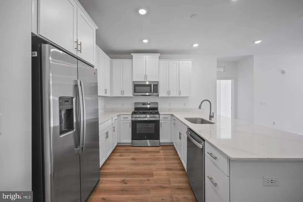 29305 RADFORD COURT Monroe Township, NJ 08831