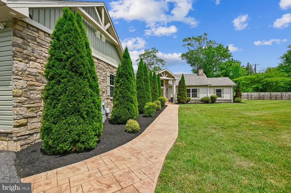 1438 BREWER NECK ROAD Pasadena, MD 21122