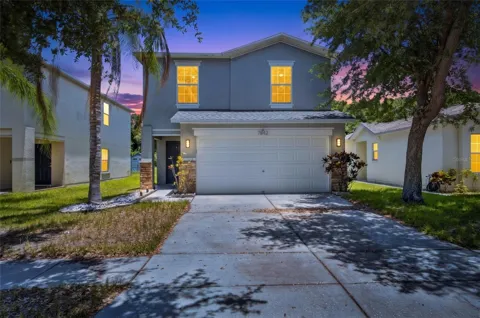 7842 CARRIAGE POINTE DRIVE