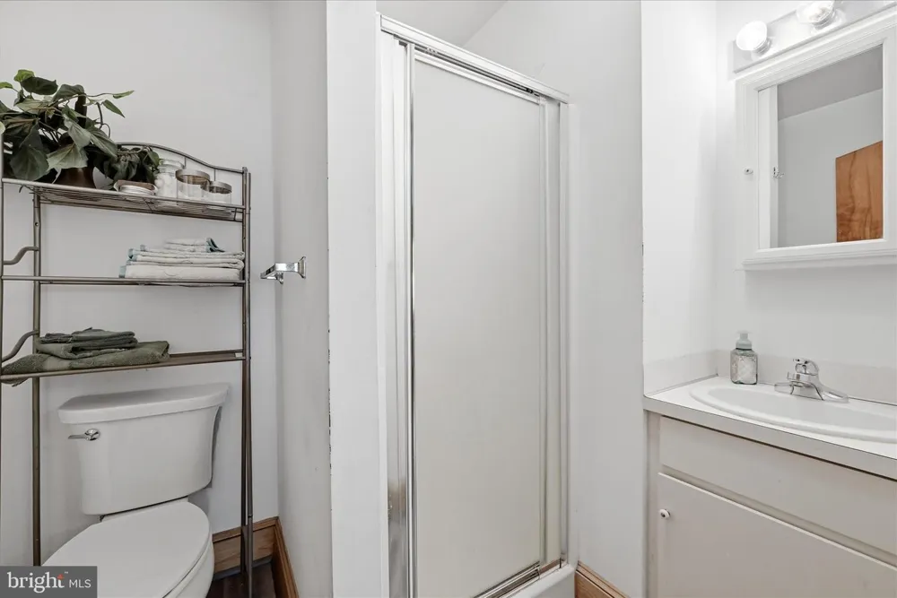 9581 VALLEY ROAD Berkeley Springs, WV 25411