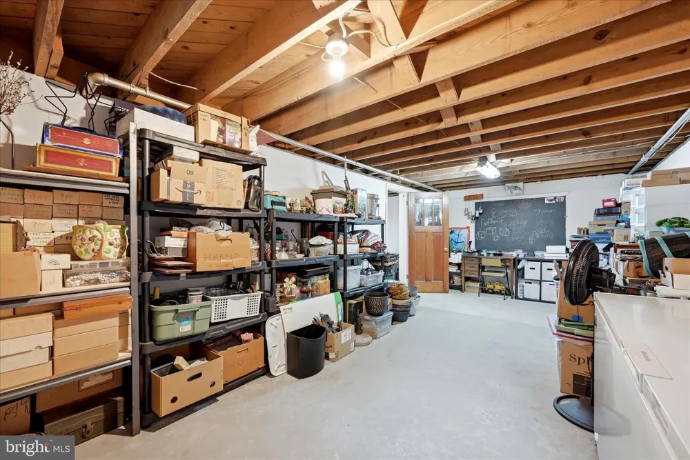 9581 VALLEY ROAD Berkeley Springs, WV 25411