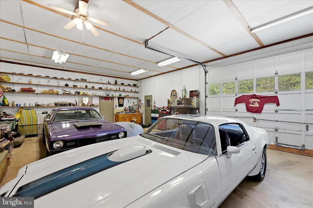 9581 VALLEY ROAD Berkeley Springs, WV 25411