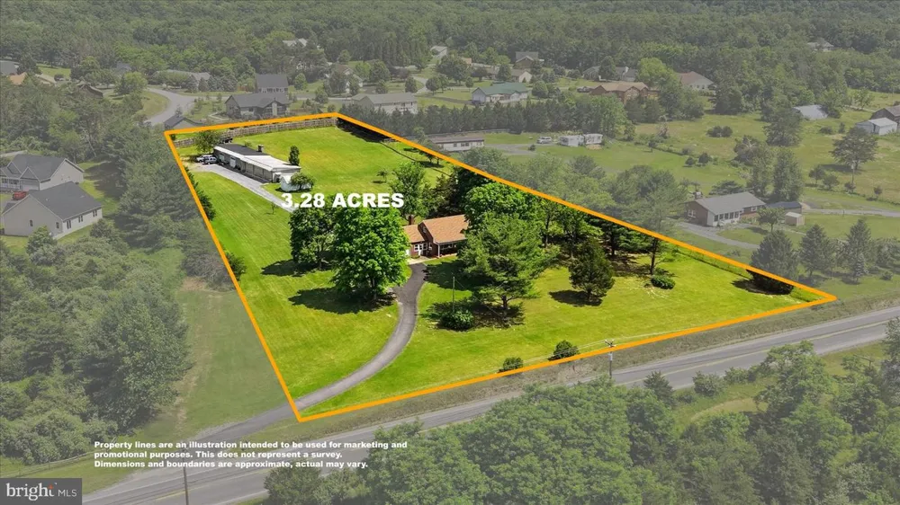 9581 VALLEY ROAD Berkeley Springs, WV 25411