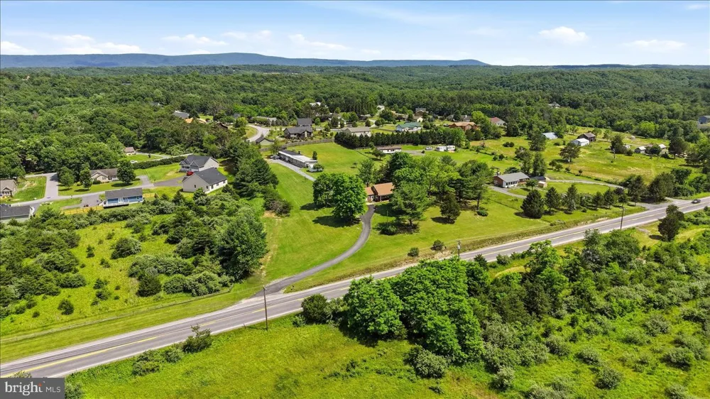 9581 VALLEY ROAD Berkeley Springs, WV 25411