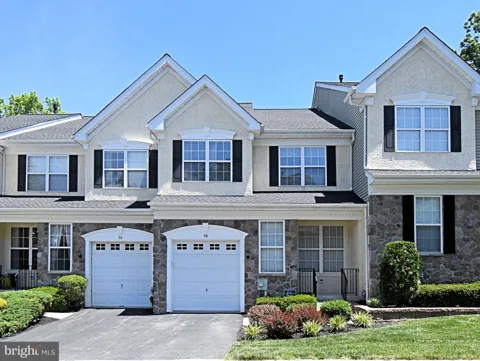 94 LONGVIEW LANE