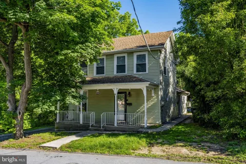 123 W MAIN STREET