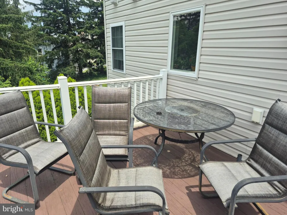 918 CHESTNUT STREET Gap, PA 17527