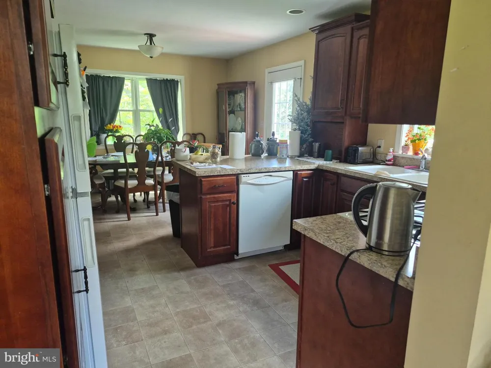 918 CHESTNUT STREET Gap, PA 17527