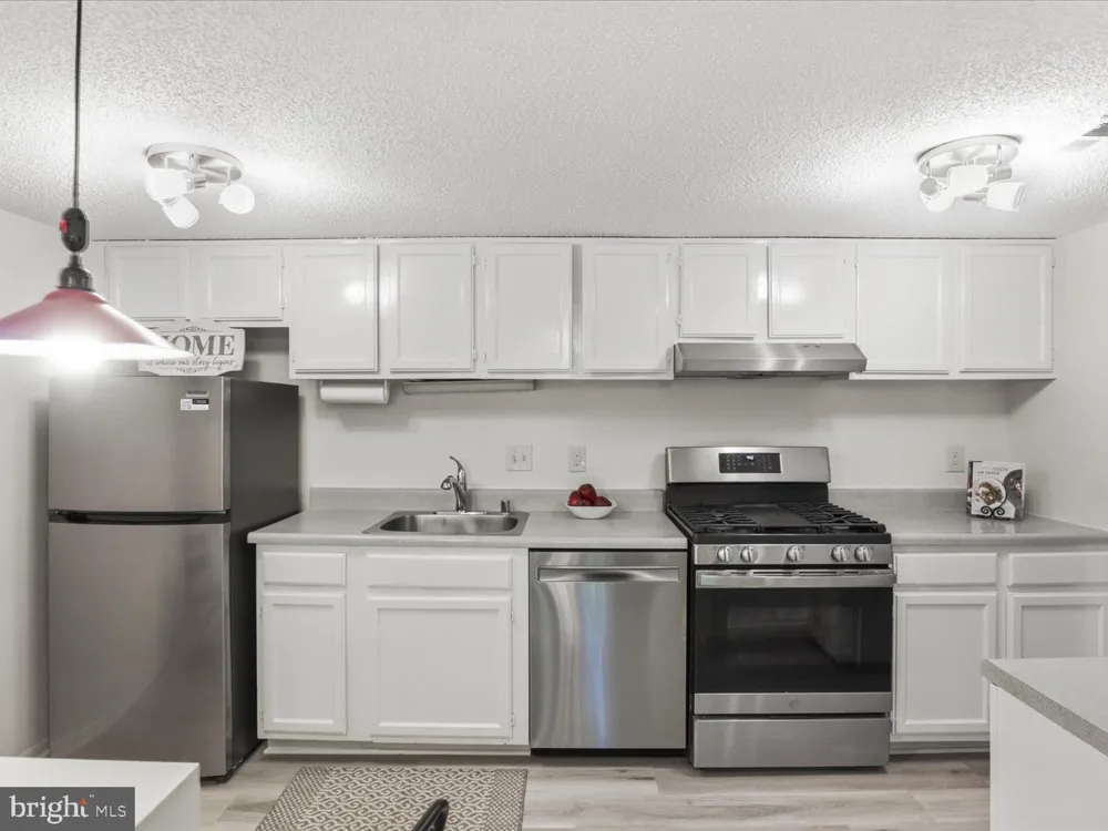 11809 BRETON COURT #2B Reston, VA 20191