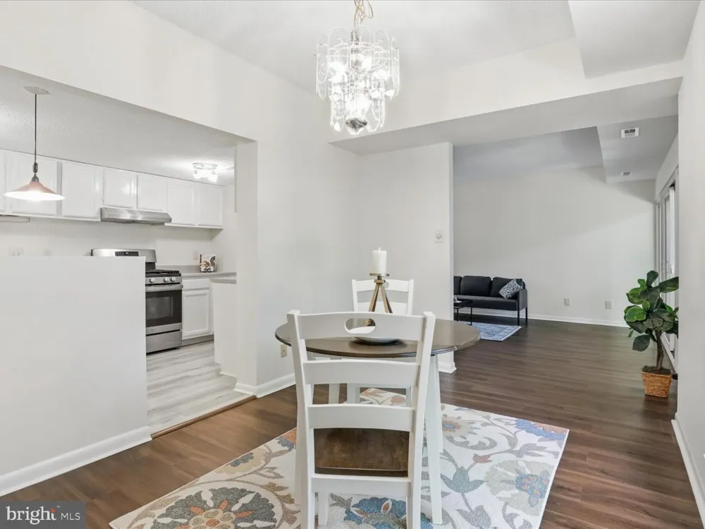 11809 BRETON COURT #2B Reston, VA 20191