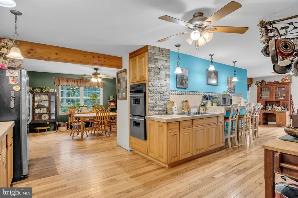 121 RAVINE LN Newport, PA 17074