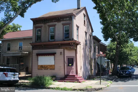 626 HUDSON STREET